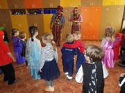 Karneval s Mirečkem a Leontýnkou